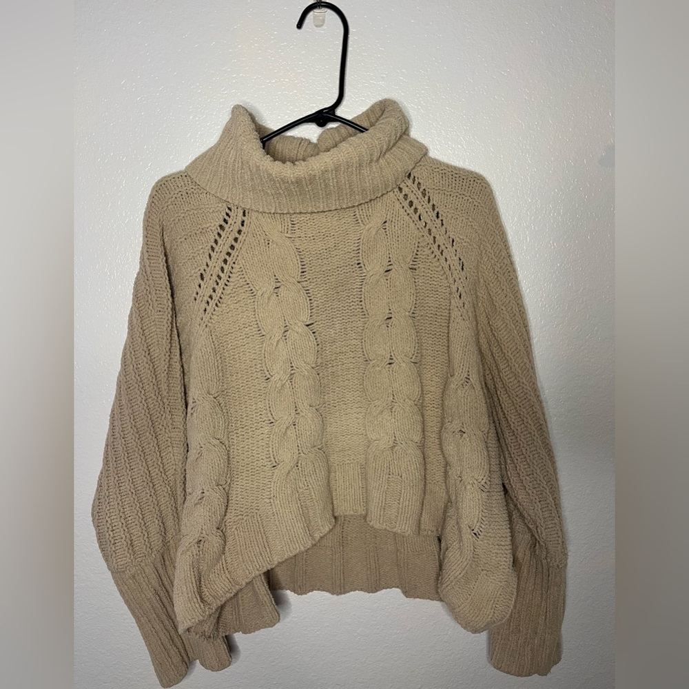 Moon and Madison brown Knit turtle neck cropped sweater size:s